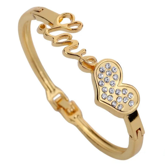 J’adore Boutique Women’s Love Shiny Gold Bracelet