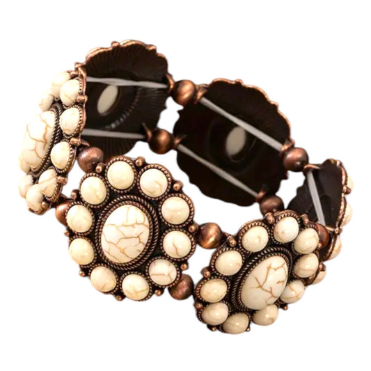 J’adore Boutique Women’s White Bohemian Bracelet NWT