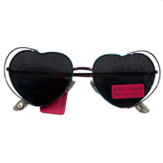 Betsey Johnson Women’s Rainbow Holographic Multicolor Heart Frame Sunglasses NWT